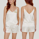 Personalizowana satynowa piżamka - koszulka i spodenki, ozdobiona haftem, kolor biały